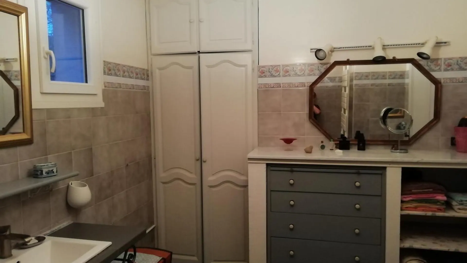 Chambre Privee Dans Villa Lorgues