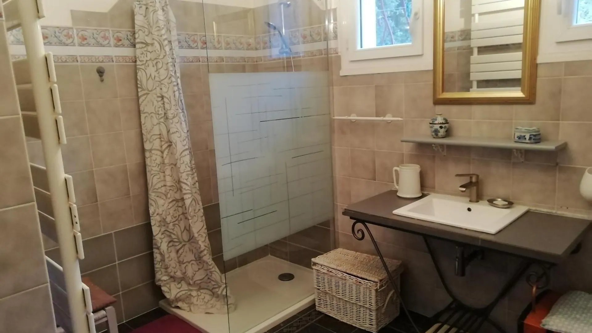 Bed & Breakfast Chambre Privee Dans Villa Lorgues